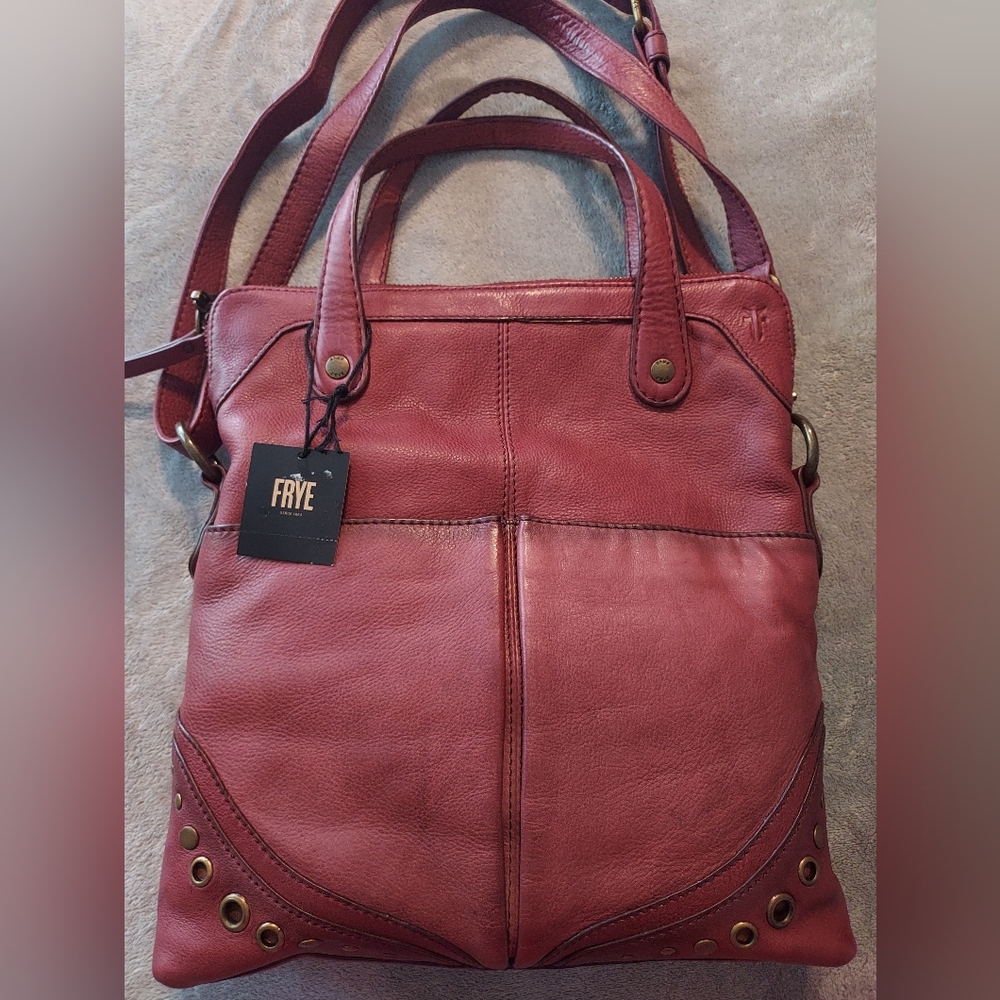 NWT Frye Zuri Convertible Purse